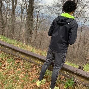 Meet your Posher, Nahem